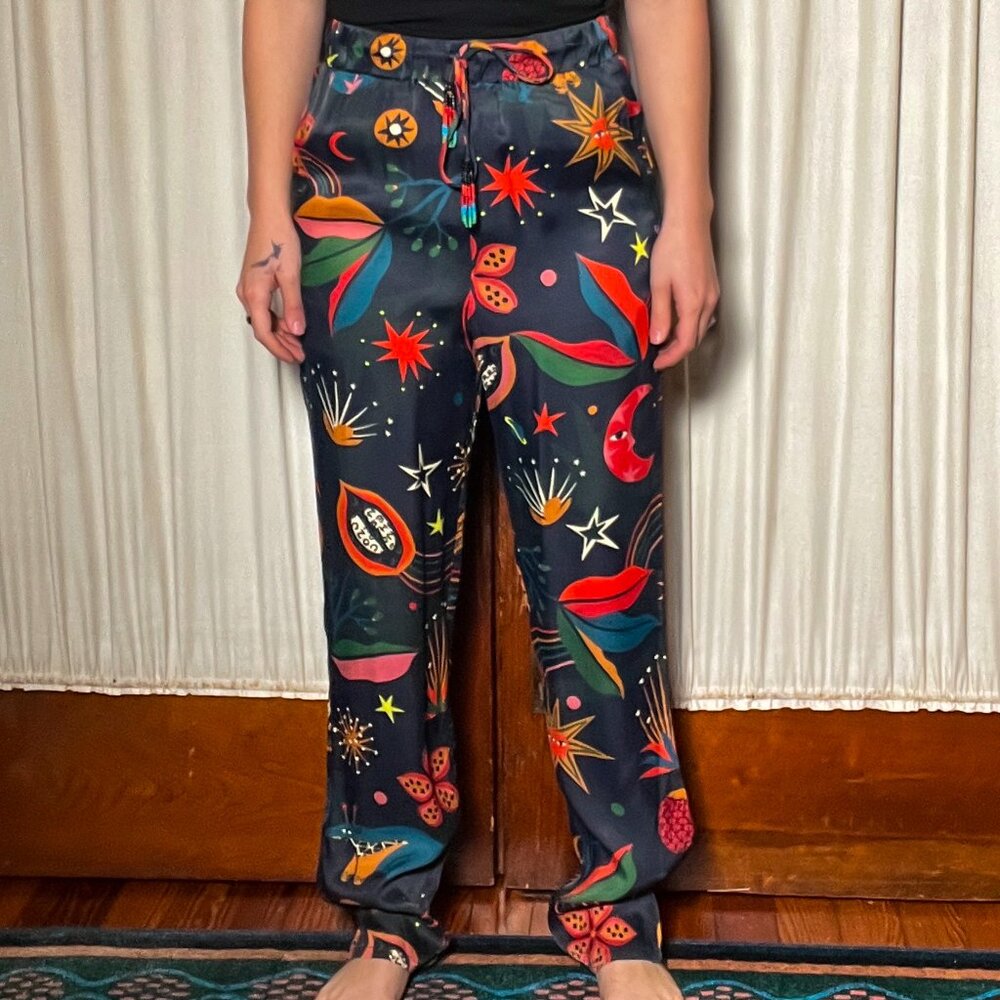 Farm Rio - Size XS - Vibrant Celestial Print Jogger Pants